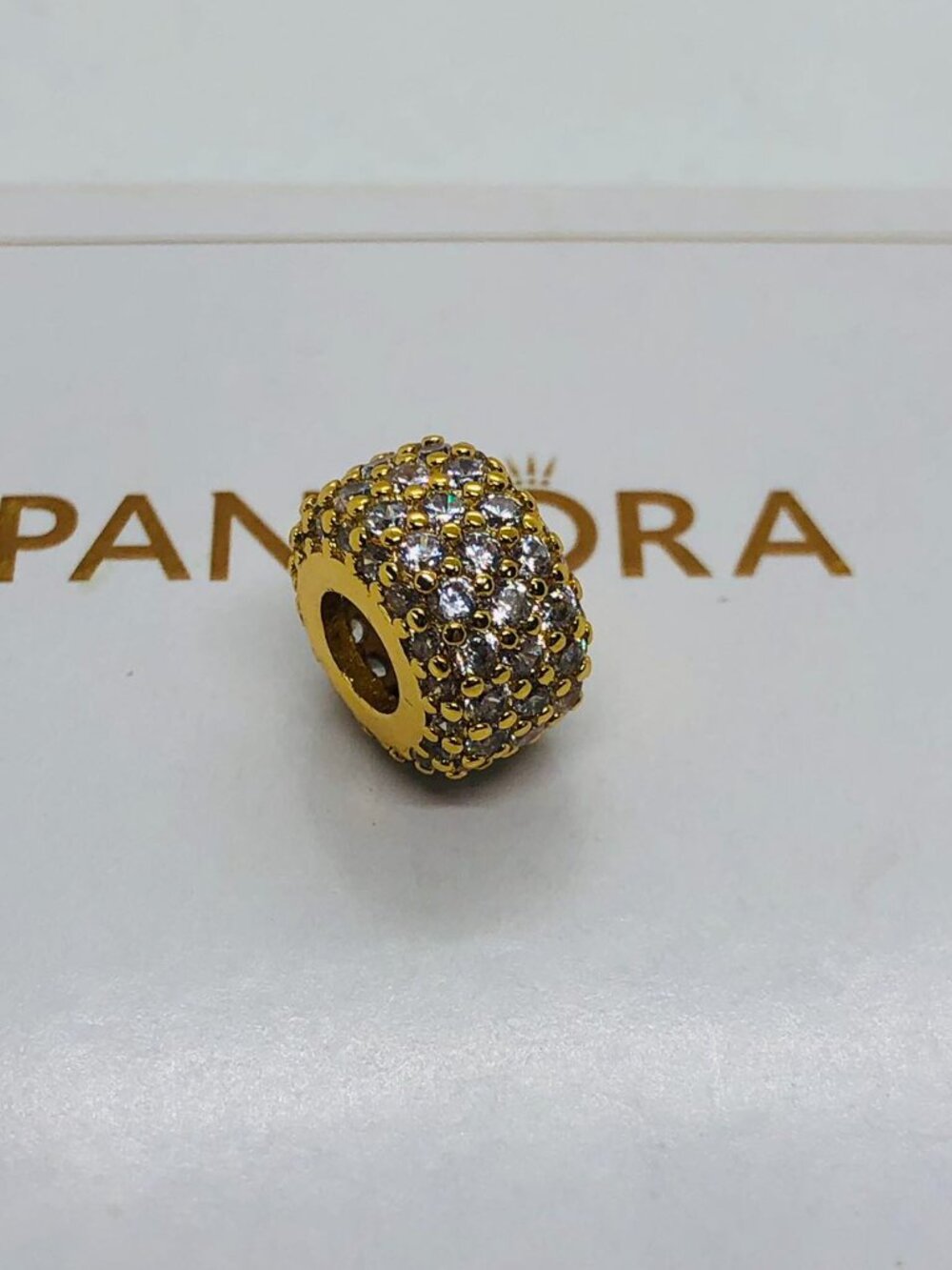 Pandora Sparkling Pavé Triple-row Charm gold plated
